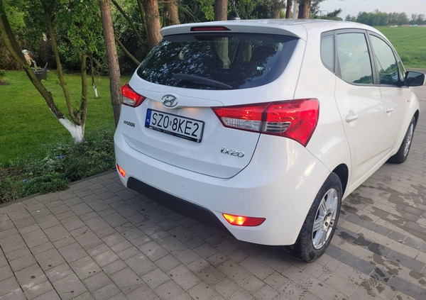 Hyundai ix20 cena 26900 przebieg: 136246, rok produkcji 2011 z Sieniawa małe 436